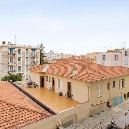 Appartement Liberation - Welkeys Nisa Exterior foto
